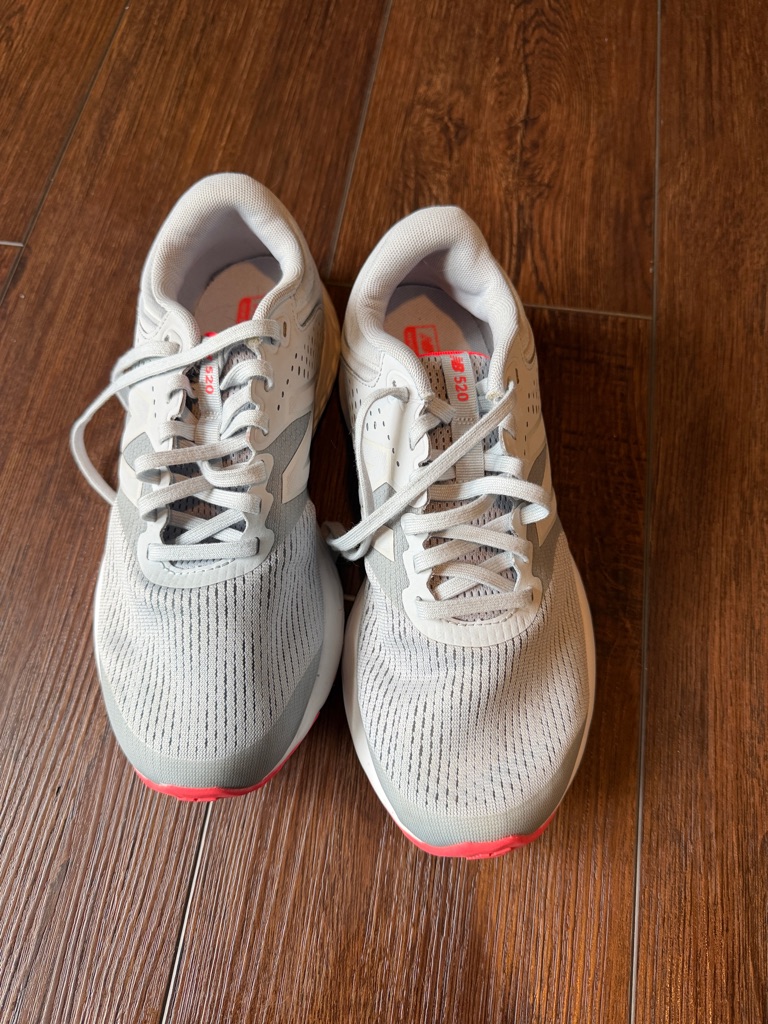 New Balance Light Gray Athletic Sneakers With Coral Accents